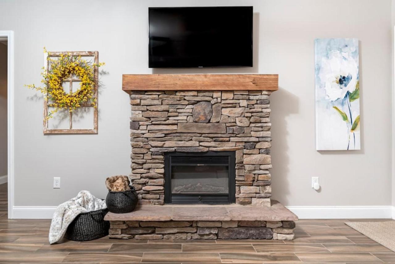 Gorgeous Cades Cove Condo With Community Pool Townsend Eksteriør billede
